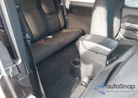 2020 Jeep Wrangler Sport S 4X4 z USA, uszkodzony, nr VIN 1C4GJXAG9LW303604